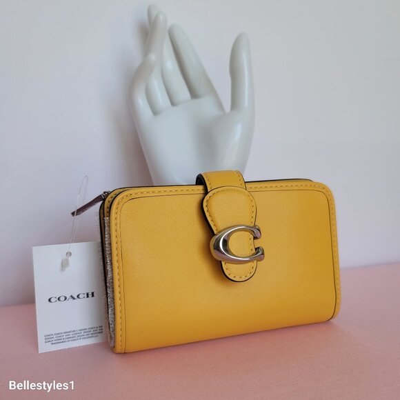 COACH Tabby Smooth Leather Medium Bifold Wallet – Canary color - Picture 2 of 16